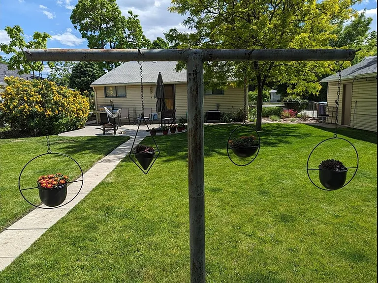 1306 W Gillespie Ave — Photo 12