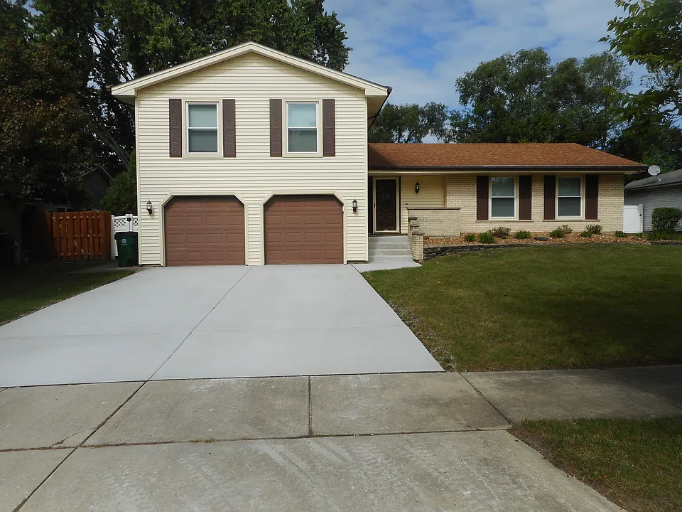 207 Downing Dr