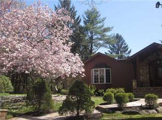 331 Muttontown Rd, Muttontown, NY 11791