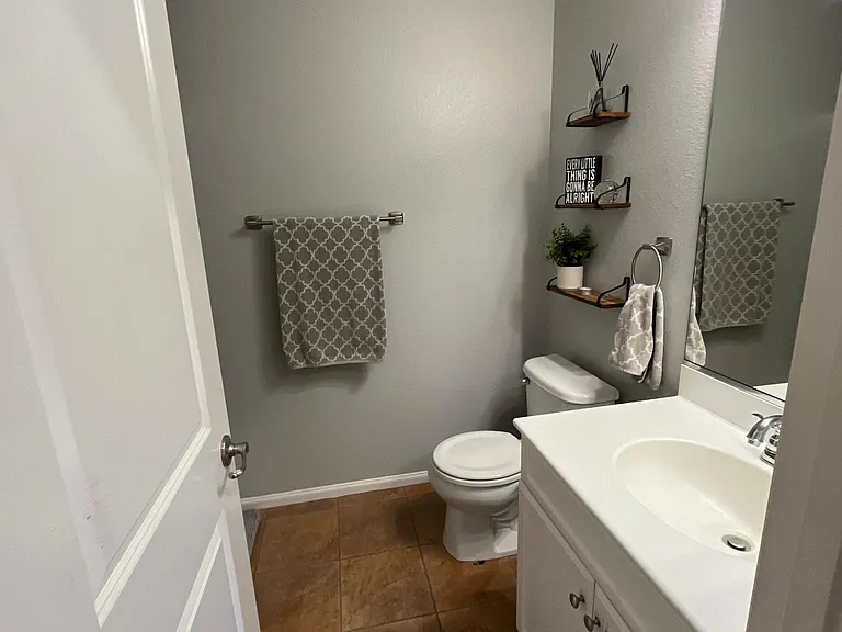 1722 Cripple Creek Dr #4 — Photo 14
