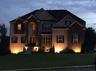 8 Chestnut Springs Ct, Greer, SC 29651