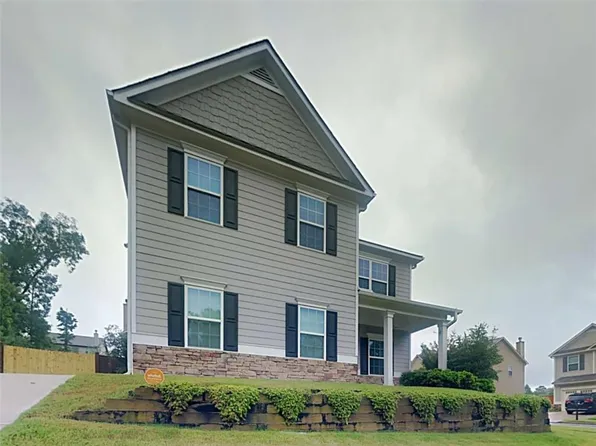 737 Pine Ln, Lawrenceville, GA 30043
