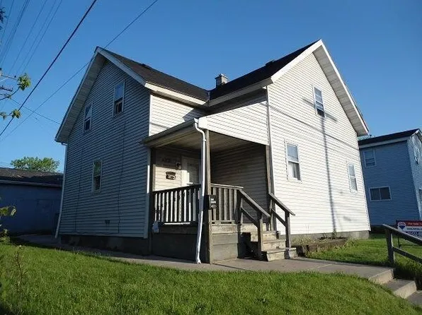 922 N Memorial DRIVE, Racine, WI 53404