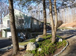 276 Bayberry Ln, Westport, CT 06880