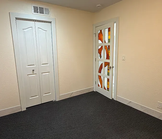 3385 W Agate Ave — Photo 10