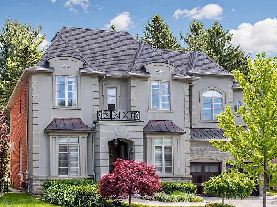 1st image of 443 Paradelle Dr