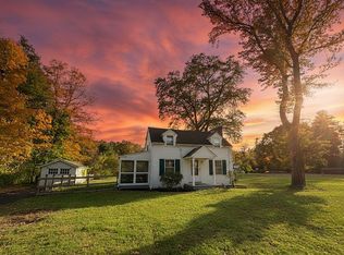 34 Farrar Rd, Lincoln, MA 01773