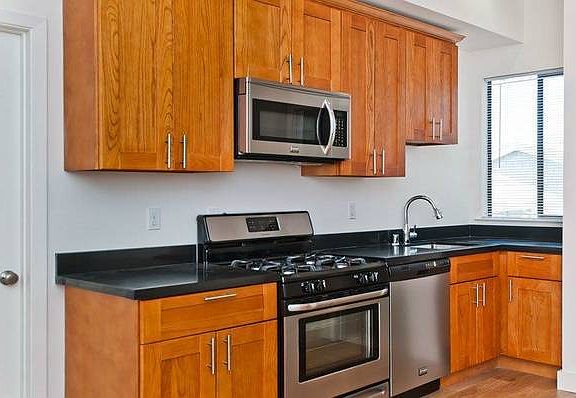 4th image of 2330-2334 Geary Blvd