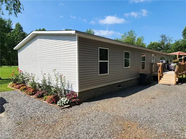 1278 Poplar Springs Rd, Elkin, NC 28621