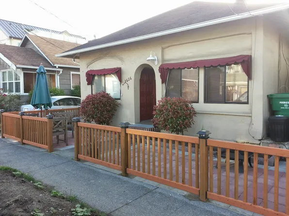 2626 Marine Ave SW, Seattle, WA 98116