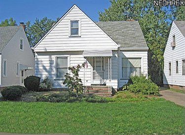1st image of 2704 Lincoln Ave