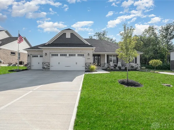5495 Buffalo Dance Dr, Liberty Township, OH 45011