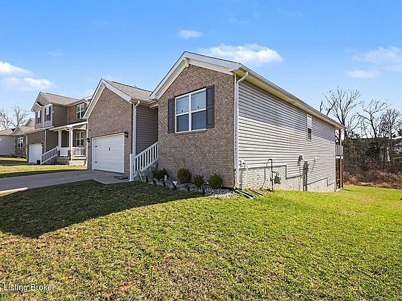 2nd image of 8034 Cedar Meadows Ln