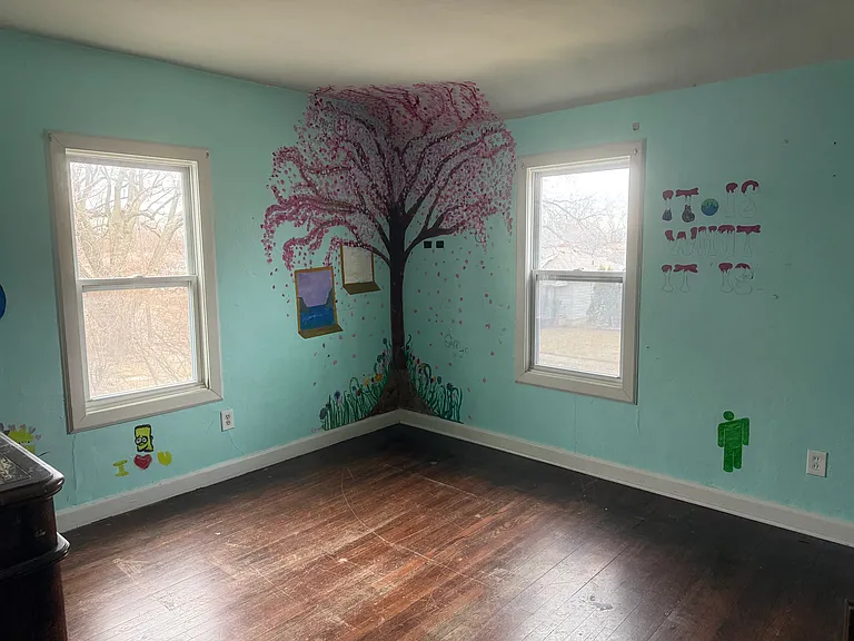 1004 Lakeview St — Photo 18