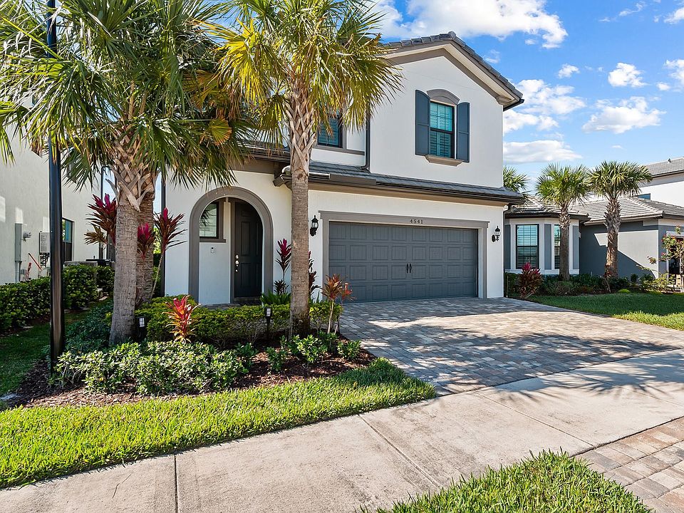 1st image of 4541 Pinehurst Trail