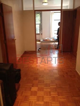 1st image of 263 E 10th St APT 8