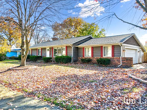 5th image of 1388 Gentian Dr SE