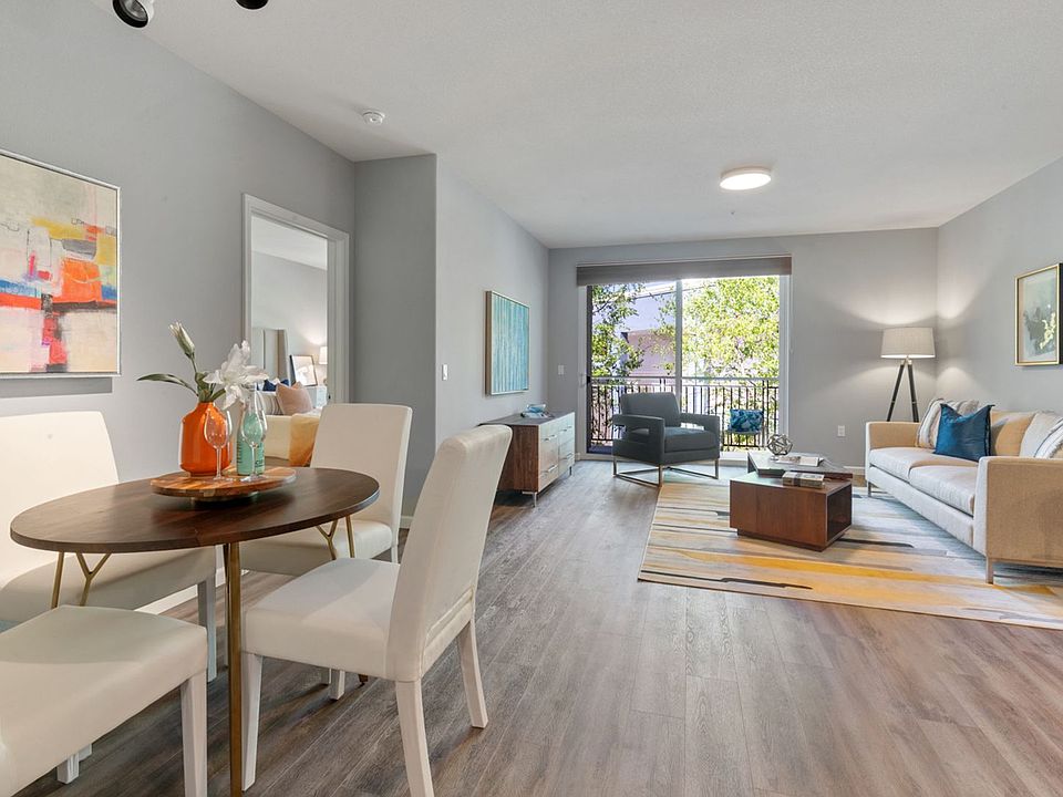 1st image of 809 Auzerais Ave Unit 411