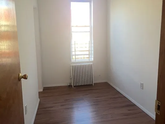 Rented by MNS | media 23