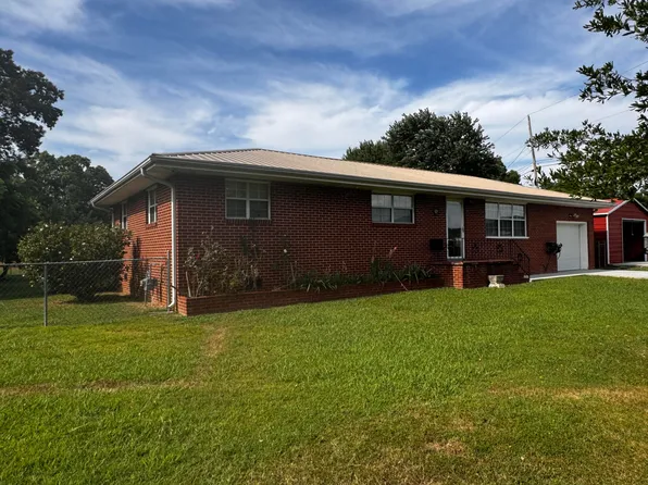 5703 Hillcrest Dr, Harrison, TN 37341