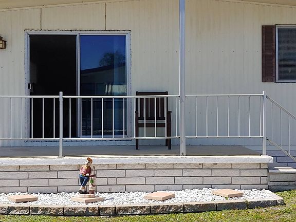 3rd image of 3390 Gandy Blvd N #93