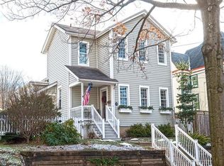 730 4th St, Oakmont, PA