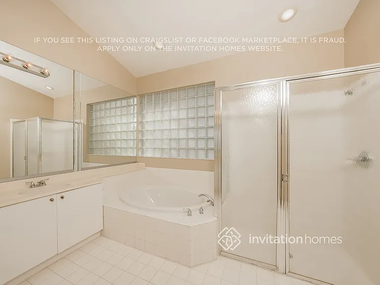 7699 Thornlee Dr — Photo 11