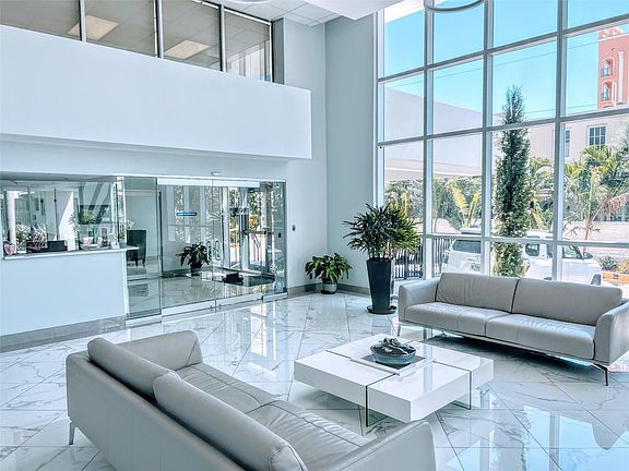 5th image of 525 N Ocean Boulevard #1020
