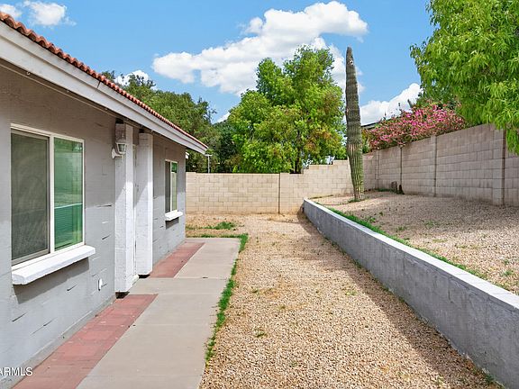5th image of 4902 W Crocus Dr