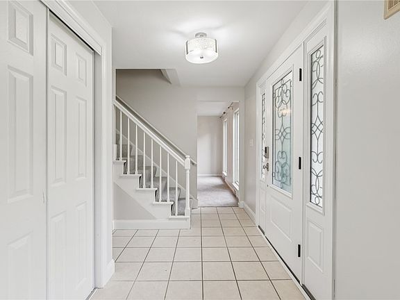 3rd image of 2007 Garrick Dr