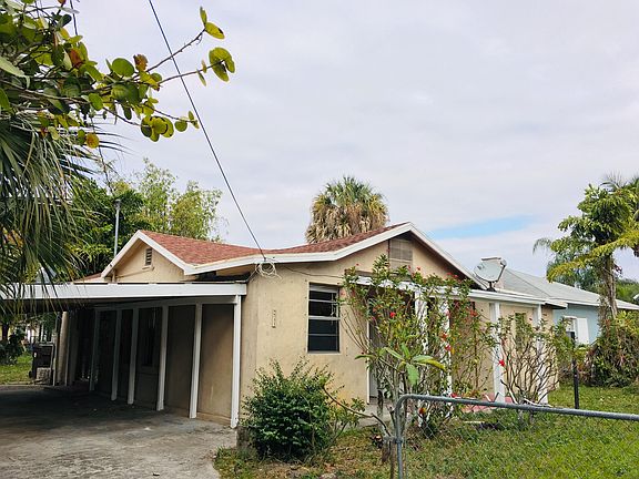 4th image of 4581 Steele St