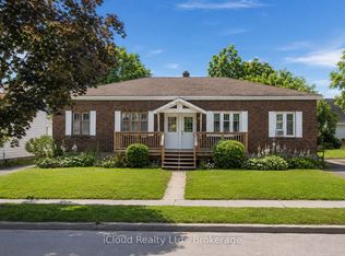 116 McGill St #114, Quinte West, ON K8V 3K1