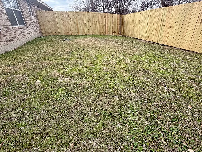 608 Olaf Dr — Photo 12