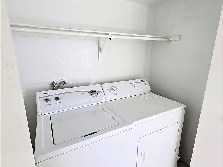 5797 Cedar Ave — Photo 42