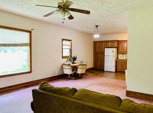 1740 C St #2, Lincoln, NE 68502