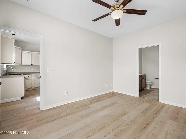 308 Winstead Loop — Photo 21