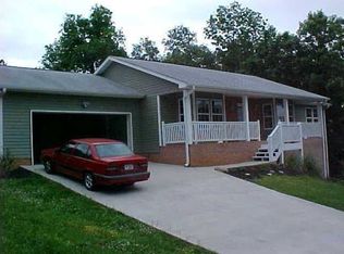 9302 Charbar Cir, Chattanooga, TN 37421