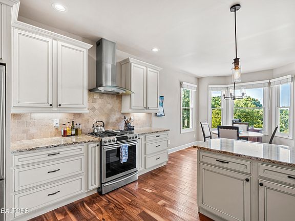 11th image of this home