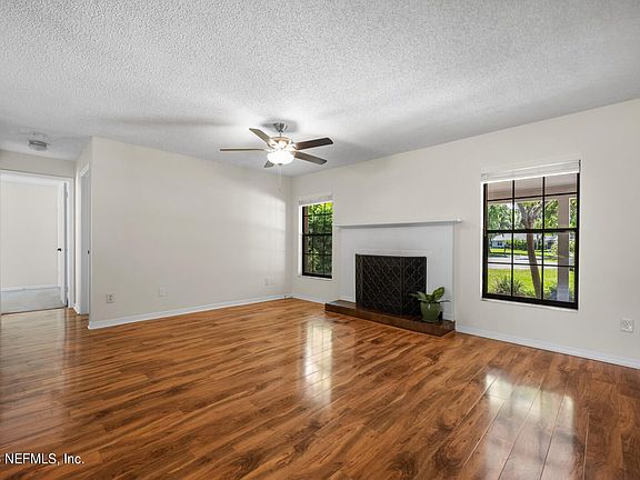 5th image of 97 Granada Ct