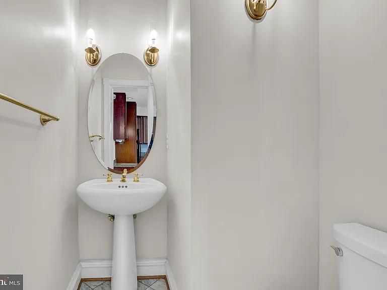 9700 Whitley Park Pl #Townhouse 19 — Photo 14