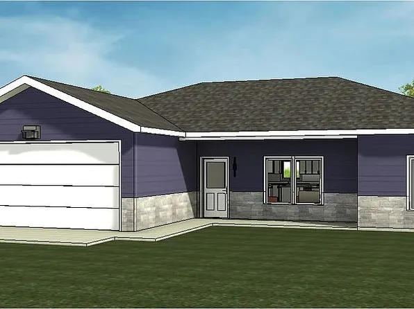 1322 Blunt St, Clay Center, KS 67432