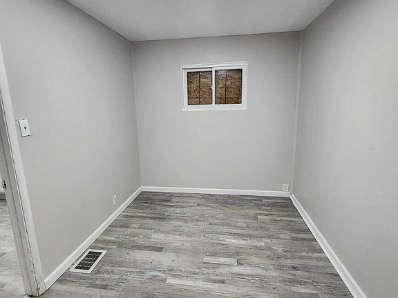 5th image of 1604 Niagara Ave #11174638