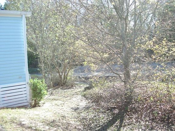 2nd image of 1127 Wisteria Dr