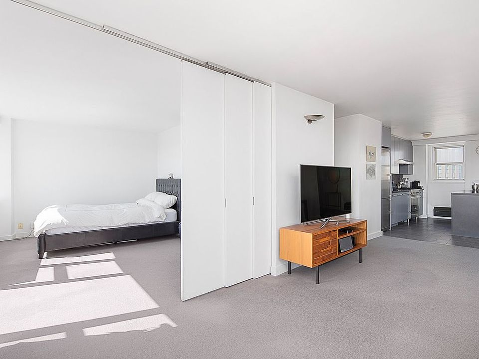 1st image of 215 Park Row APT 21H
