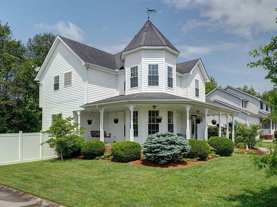 1st image of 37 Stone Creek Ct