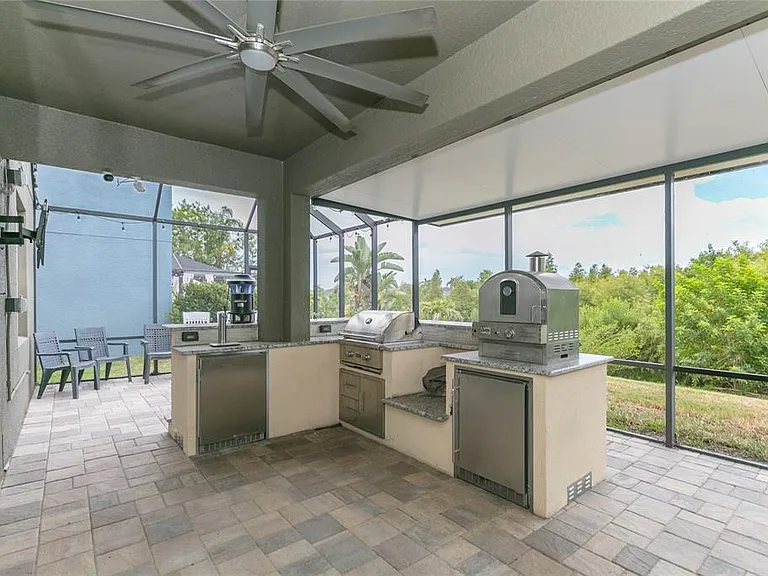 515 Vista Ridge Dr — Photo 45