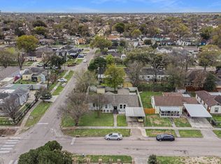 7418 Fir St, Houston, TX 77012
