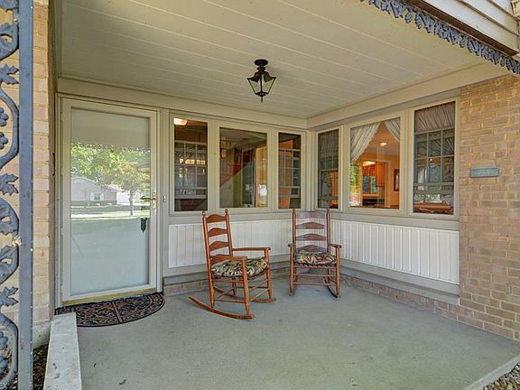 2nd image of 30308 Ednil Dr