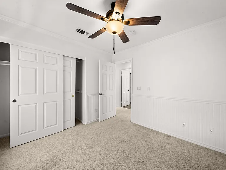 1546 Black Walnut Dr — Photo 36
