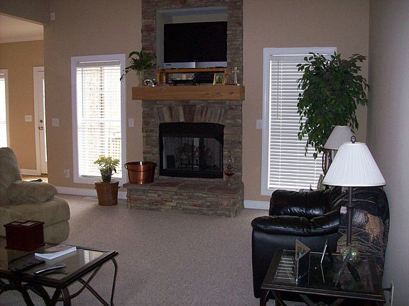 Stone f/p and surround sound.